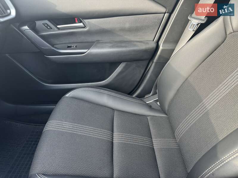 Внедорожник / Кроссовер Mazda CX-50 2024 в Запорожье