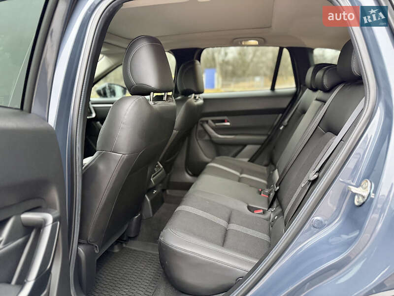 Внедорожник / Кроссовер Mazda CX-50 2024 в Чернигове