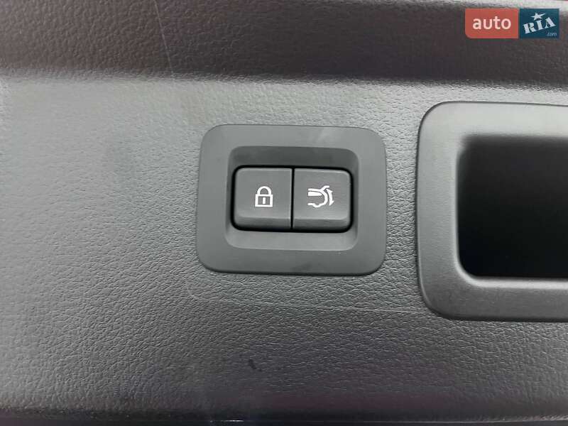 Внедорожник / Кроссовер Mazda CX-50 2022 в Львове