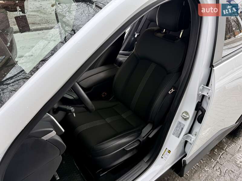 Внедорожник / Кроссовер Mazda CX-50 2023 в Днепре фото 21 Внедорожник / Кроссовер Mazda CX-50 2023 в Днепре