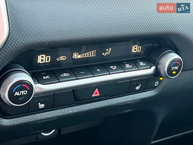 Внедорожник / Кроссовер Mazda CX-50 2024 в Киеве