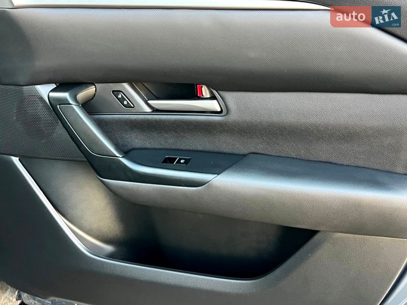 Внедорожник / Кроссовер Mazda CX-50 2024 в Киеве