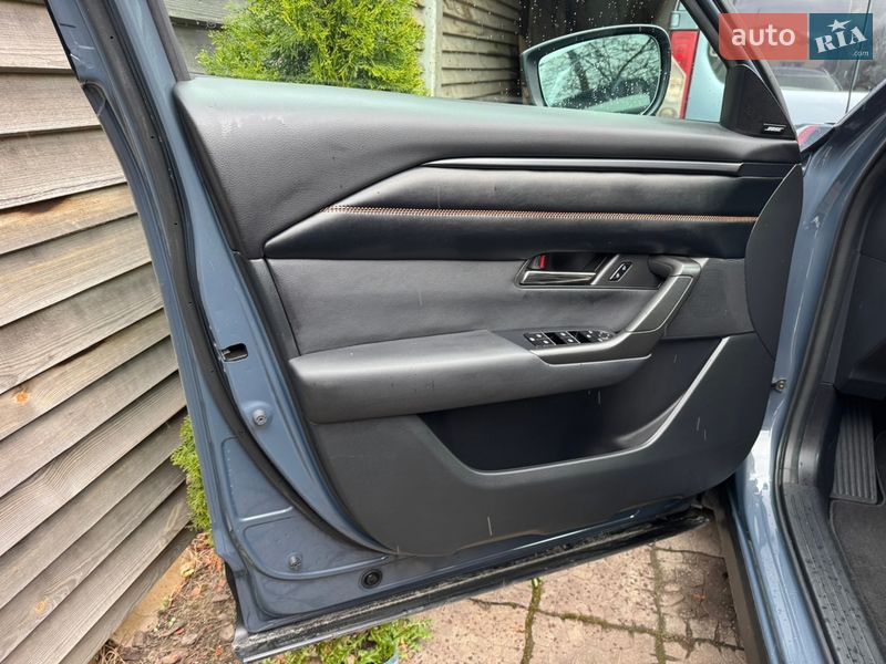 Позашляховик / Кросовер Mazda CX-50 2022 в Києві