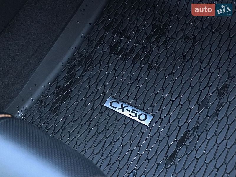 Внедорожник / Кроссовер Mazda CX-50 2024 в Кременчуге