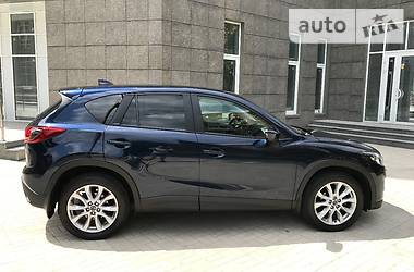 Внедорожник / Кроссовер Mazda CX-5 2015 в 