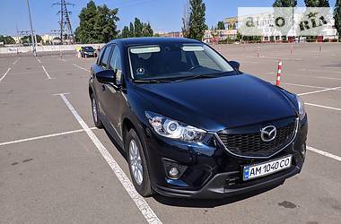 Позашляховик / Кросовер Mazda CX-5 2014 в 