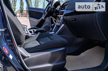 Позашляховик / Кросовер Mazda CX-5 2014 в 