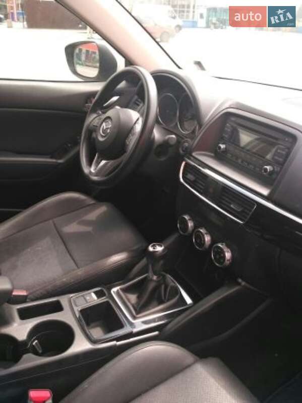 Позашляховик / Кросовер Mazda CX-5 2015 в Луцьку
