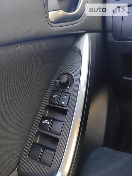 Позашляховик / Кросовер Mazda CX-5 2015 в Києві