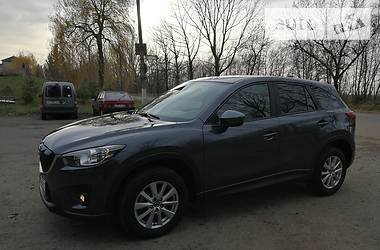 Позашляховик / Кросовер Mazda CX-5 2015 в 