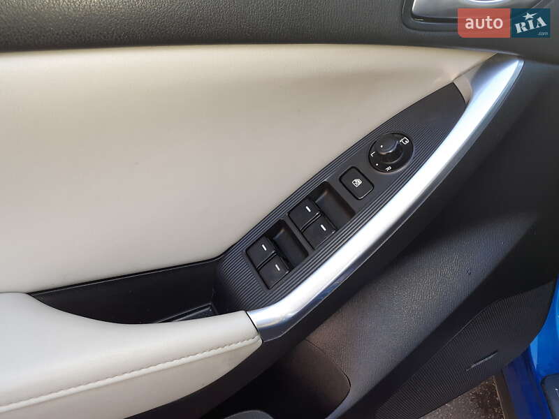 Внедорожник / Кроссовер Mazda CX-5 2013 в Киеве