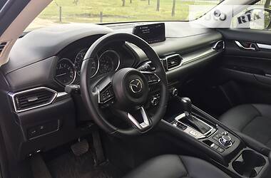 Позашляховик / Кросовер Mazda CX-5 2017 в 