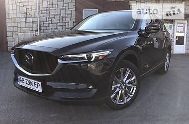 Позашляховик / Кросовер Mazda CX-5 2018 в 