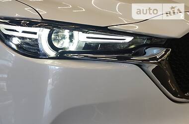 Позашляховик / Кросовер Mazda CX-5 2018 в 