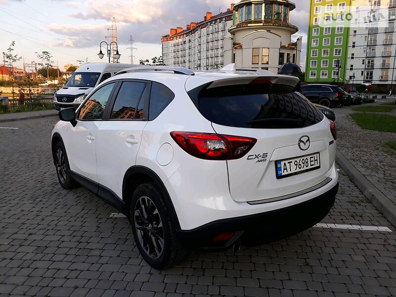Позашляховик / Кросовер Mazda CX-5 2015 в Івано-Франківську