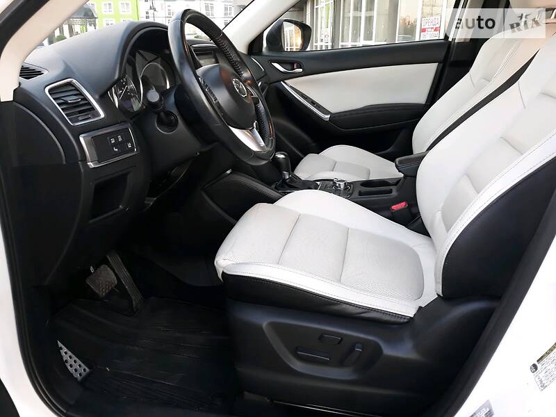 Позашляховик / Кросовер Mazda CX-5 2015 в Івано-Франківську