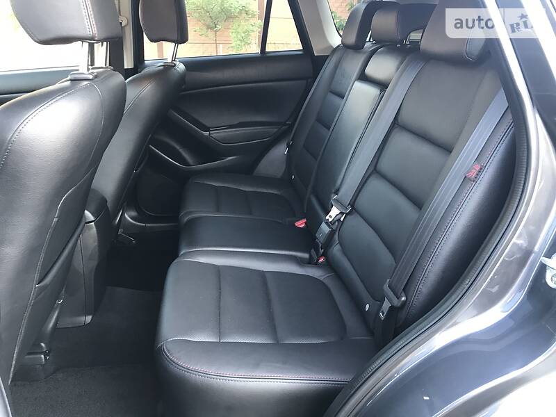 Позашляховик / Кросовер Mazda CX-5 2013 в Дубні