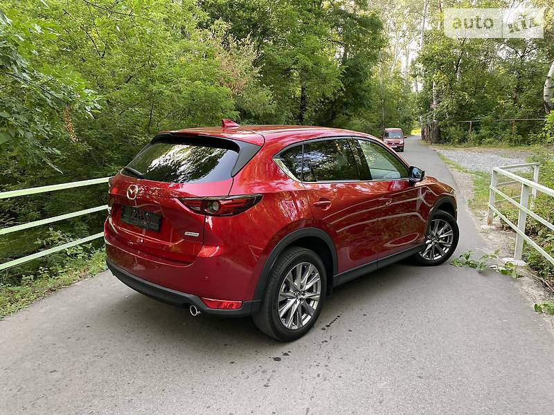 Позашляховик / Кросовер Mazda CX-5 2019 в Дніпрі