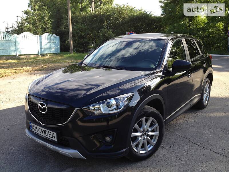 Позашляховик / Кросовер Mazda CX-5 2013 в 