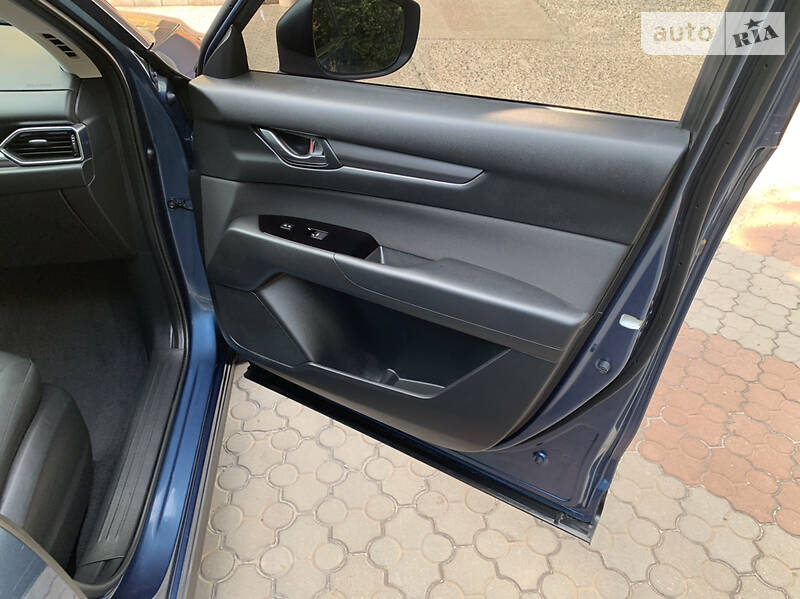 Внедорожник / Кроссовер Mazda CX-5 2018 в Кривом Роге фото 7 Внедорожник / Кроссовер Mazda CX-5 2018 в Кривом Роге