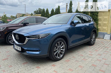 Позашляховик / Кросовер Mazda CX-5 2019 в 