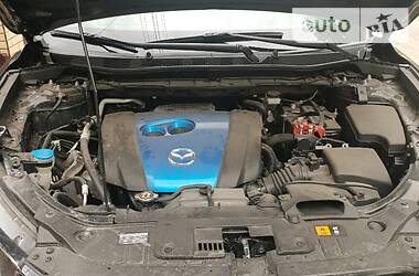 Позашляховик / Кросовер Mazda CX-5 2012 в 