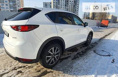 Внедорожник / Кроссовер Mazda CX-5 2018 в Киеве