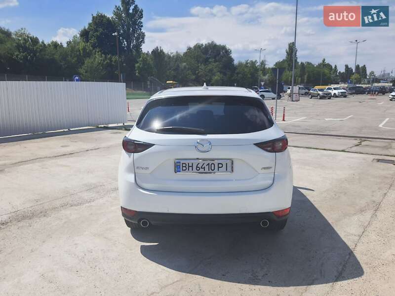 Позашляховик / Кросовер Mazda CX-5 2017 в Одесі