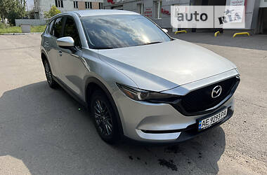 Позашляховик / Кросовер Mazda CX-5 2019 в 