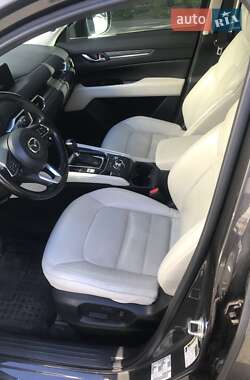 Внедорожник / Кроссовер Mazda CX-5 2017 в 