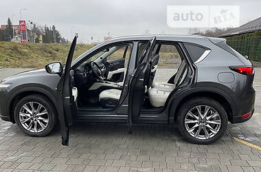 Внедорожник / Кроссовер Mazda CX-5 2019 в 