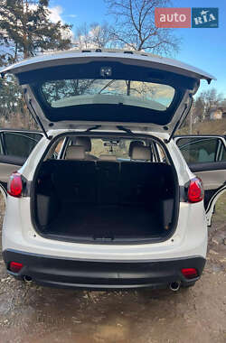 Позашляховик / Кросовер Mazda CX-5 2014 в 