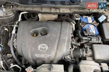Внедорожник / Кроссовер Mazda CX-5 2016 в 