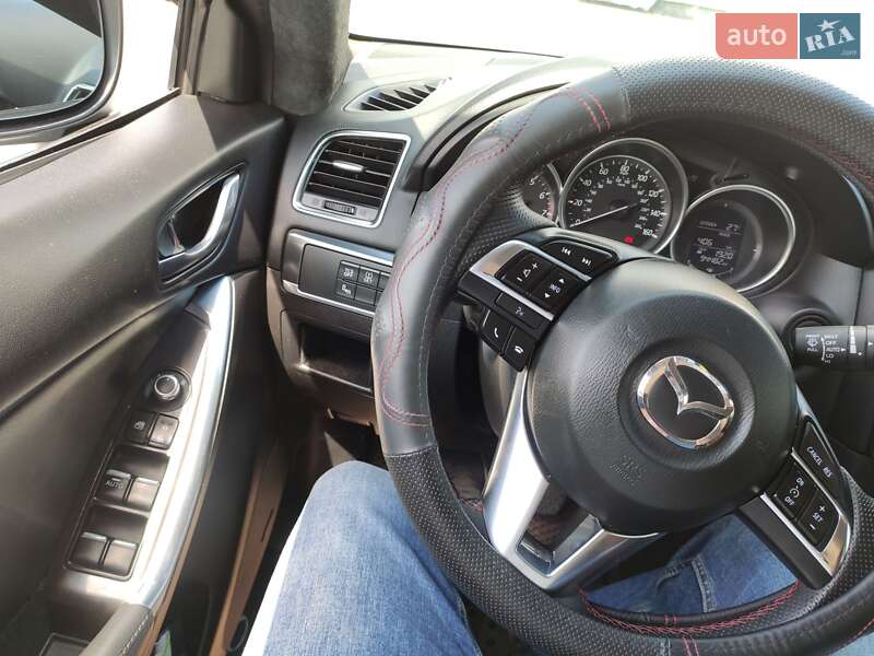 Внедорожник / Кроссовер Mazda CX-5 2015 в Чугуеве