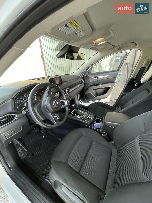 Внедорожник / Кроссовер Mazda CX-5 2017 в Нетешине