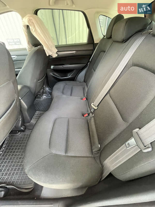 Внедорожник / Кроссовер Mazda CX-5 2017 в Нетешине