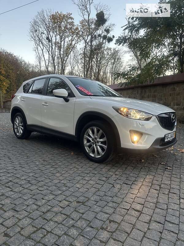 Внедорожник / Кроссовер Mazda CX-5 2014 в Черновцах