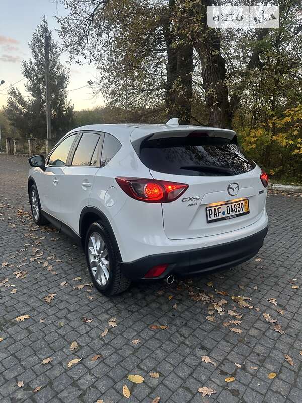 Внедорожник / Кроссовер Mazda CX-5 2014 в Черновцах