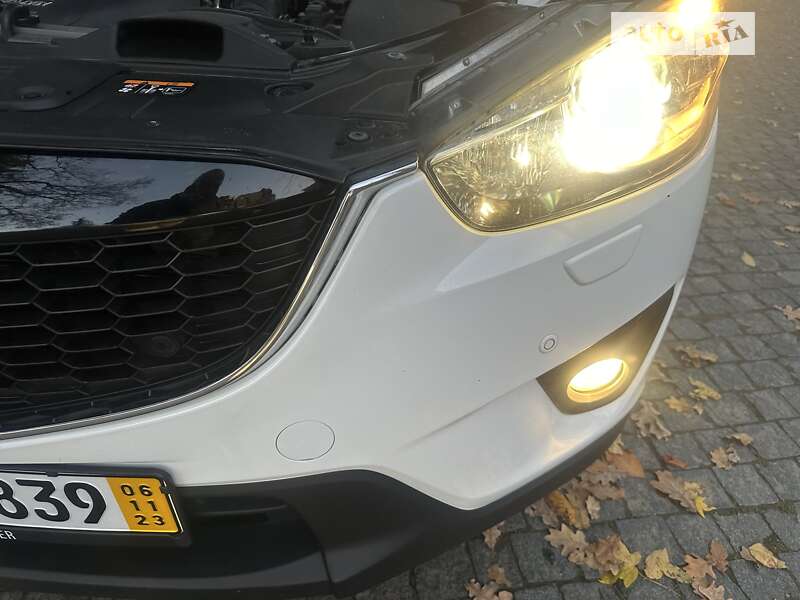 Внедорожник / Кроссовер Mazda CX-5 2014 в Черновцах