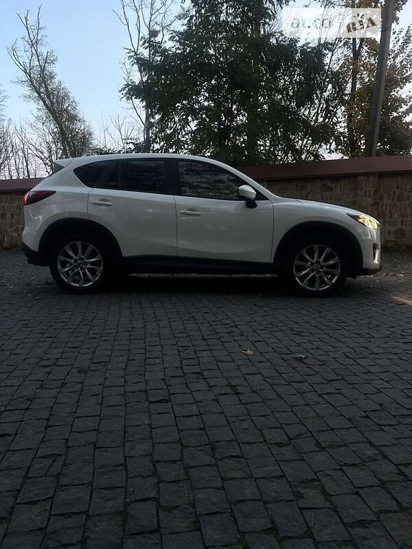 Внедорожник / Кроссовер Mazda CX-5 2014 в Черновцах