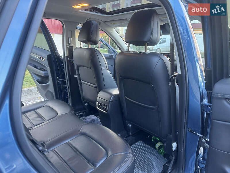 Внедорожник / Кроссовер Mazda CX-5 2018 в Каменец-Подольском
