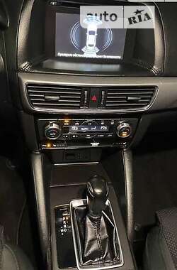 Позашляховик / Кросовер Mazda CX-5 2015 в 