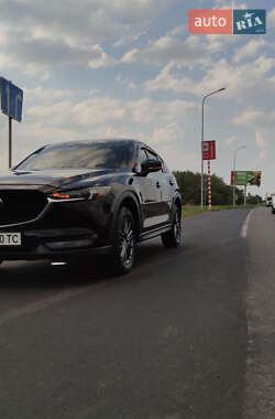 Позашляховик / Кросовер Mazda CX-5 2019 в 