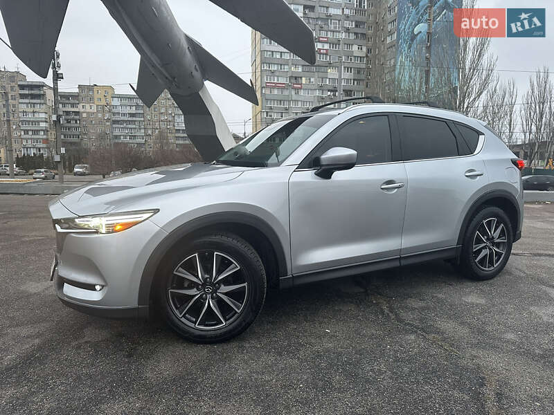 Внедорожник / Кроссовер Mazda CX-5 2017 в Днепре