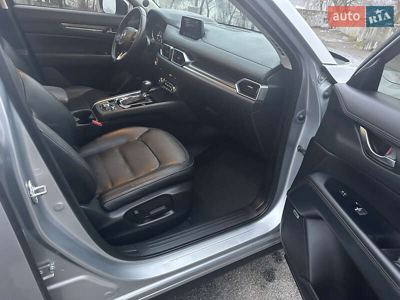 Внедорожник / Кроссовер Mazda CX-5 2017 в Днепре