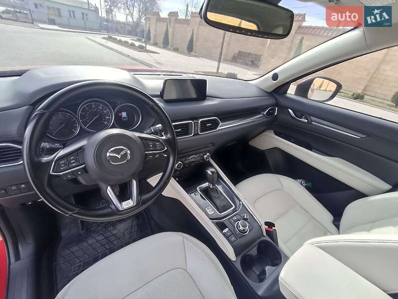 Внедорожник / Кроссовер Mazda CX-5 2017 в Измаиле