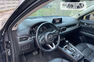 Позашляховик / Кросовер Mazda CX-5 2018 в 