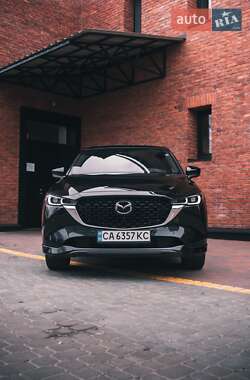 Внедорожник / Кроссовер Mazda CX-5 2023 в 