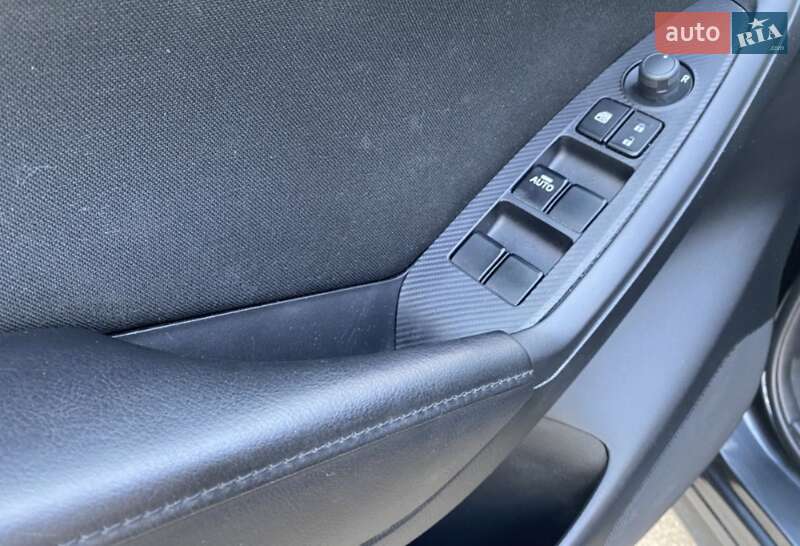 Внедорожник / Кроссовер Mazda CX-5 2015 в Киеве
