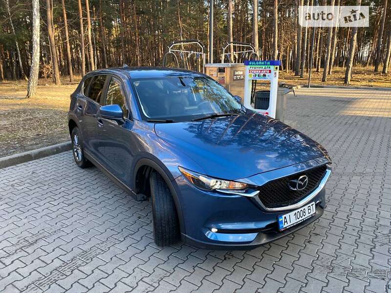 Позашляховик / Кросовер Mazda CX-5 2017 в Бучі